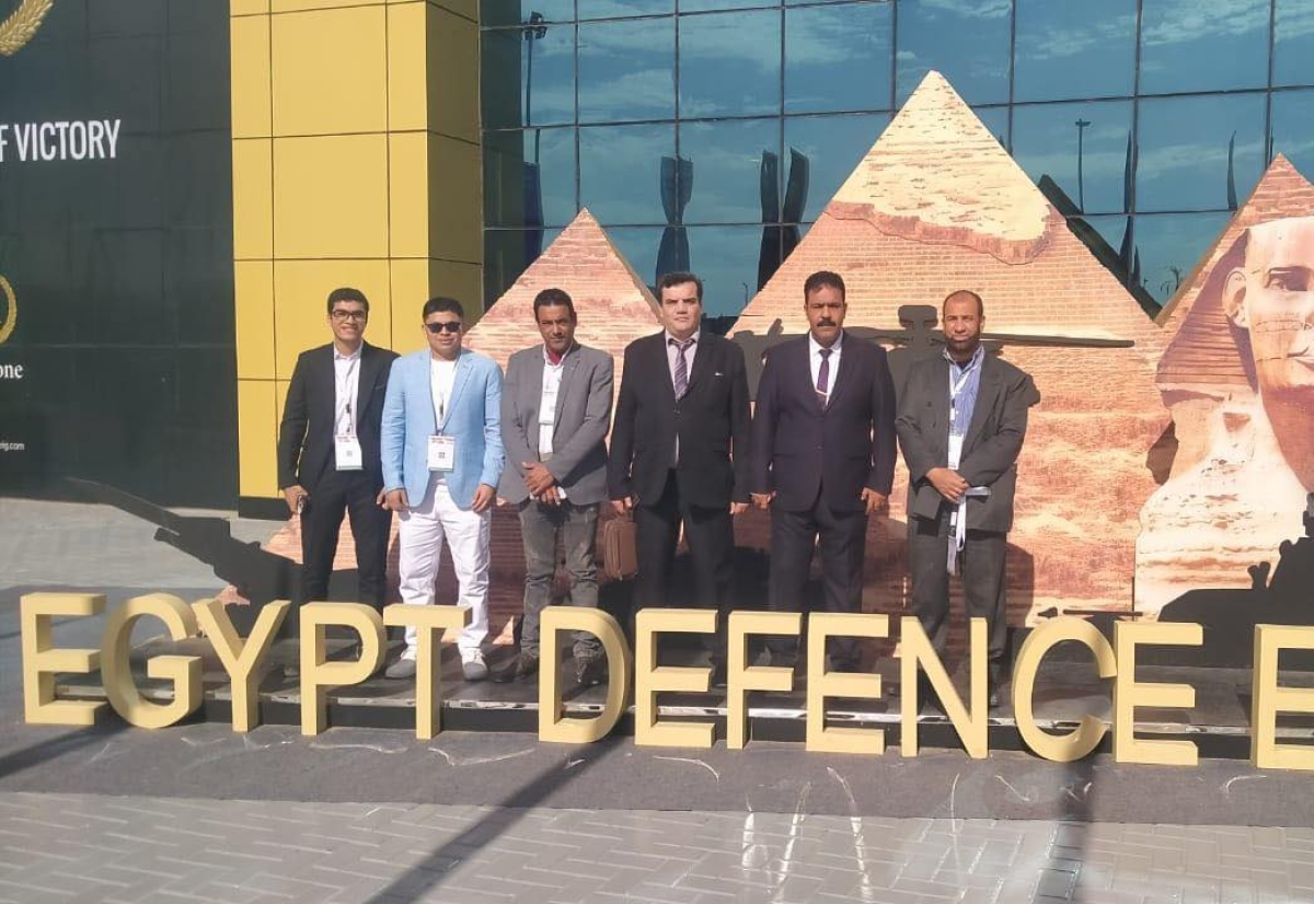 طلاب كلية الهندسة ببنها يشاركون في فعاليات المعرض الدولي للصناعات الدفاعية والعسكرية «إيديكس 2025»