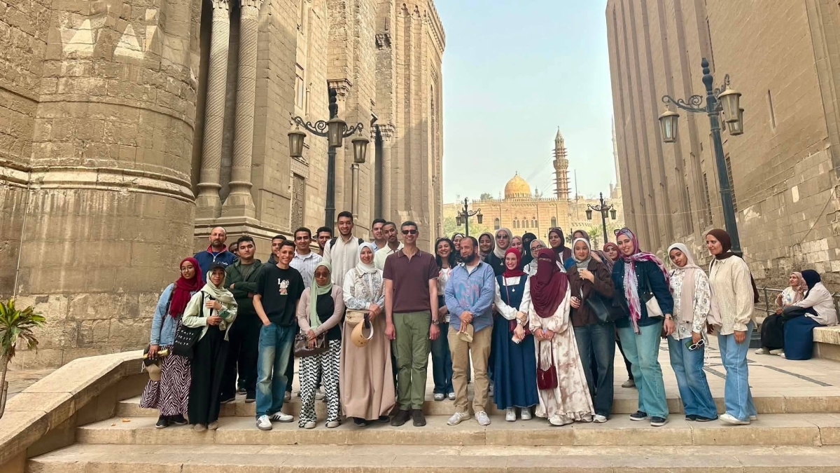 زيارة ميدانية مميزة لطلاب قسم الهندسة المعمارية إلى عدد من أهم معالم القاهرة التاريخية